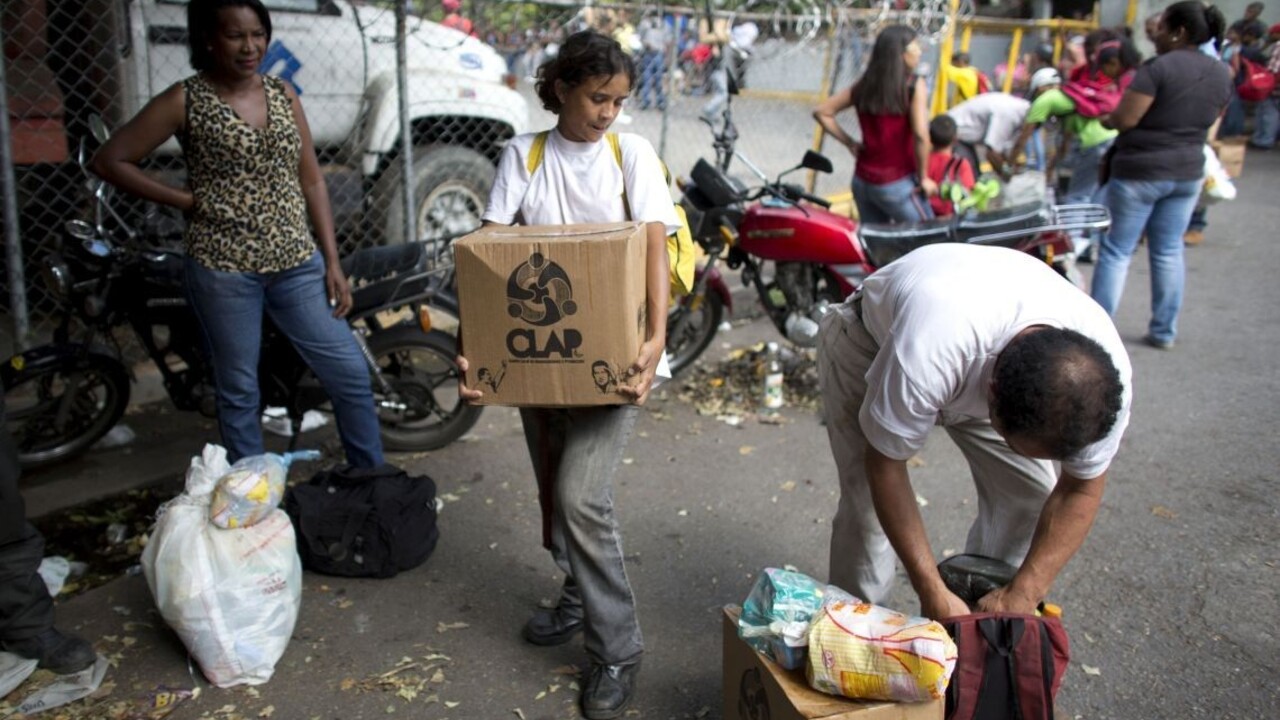 Voľby boli poslednou kvapkou. Na autobus z Venezuely sú poradníky