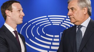 Šéfa Facebooku vypočul europarlament, zlyhanie ho mrzí