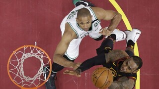 NBA: Hviezdny LeBron zabral naplno, Cavaliers si vynútili 7. zápas