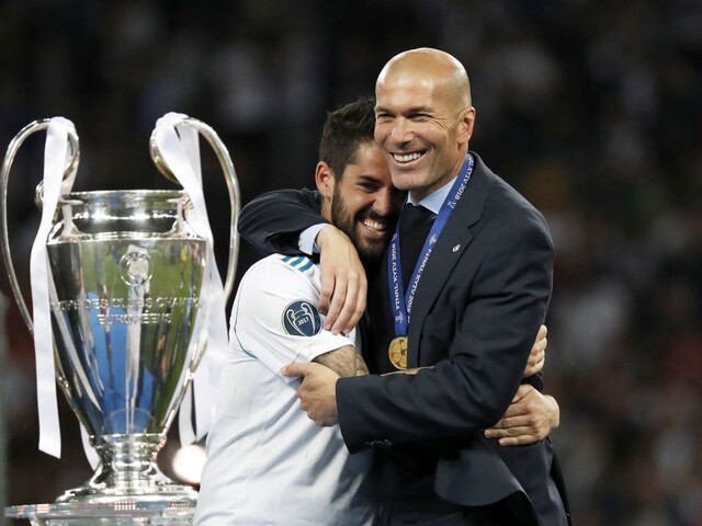 Zidane prekvapivo končí ako tréner Realu, oznámil aj dôvod