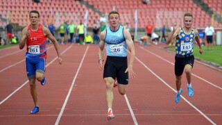 Volkovi úvod sezóny vyšiel, stovku dobehol s najlepším časom