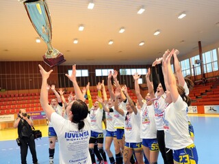 Liga začne reprízou finálového súboja medzi Šaľou a Michalovcami