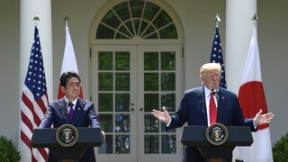 Ak bude summit úspešný, pozvem Kima na návštevu, vyhlásil Trump