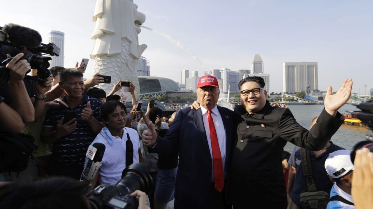 Kimov dvojník má problém, jeho pohyb bude sledovať polícia