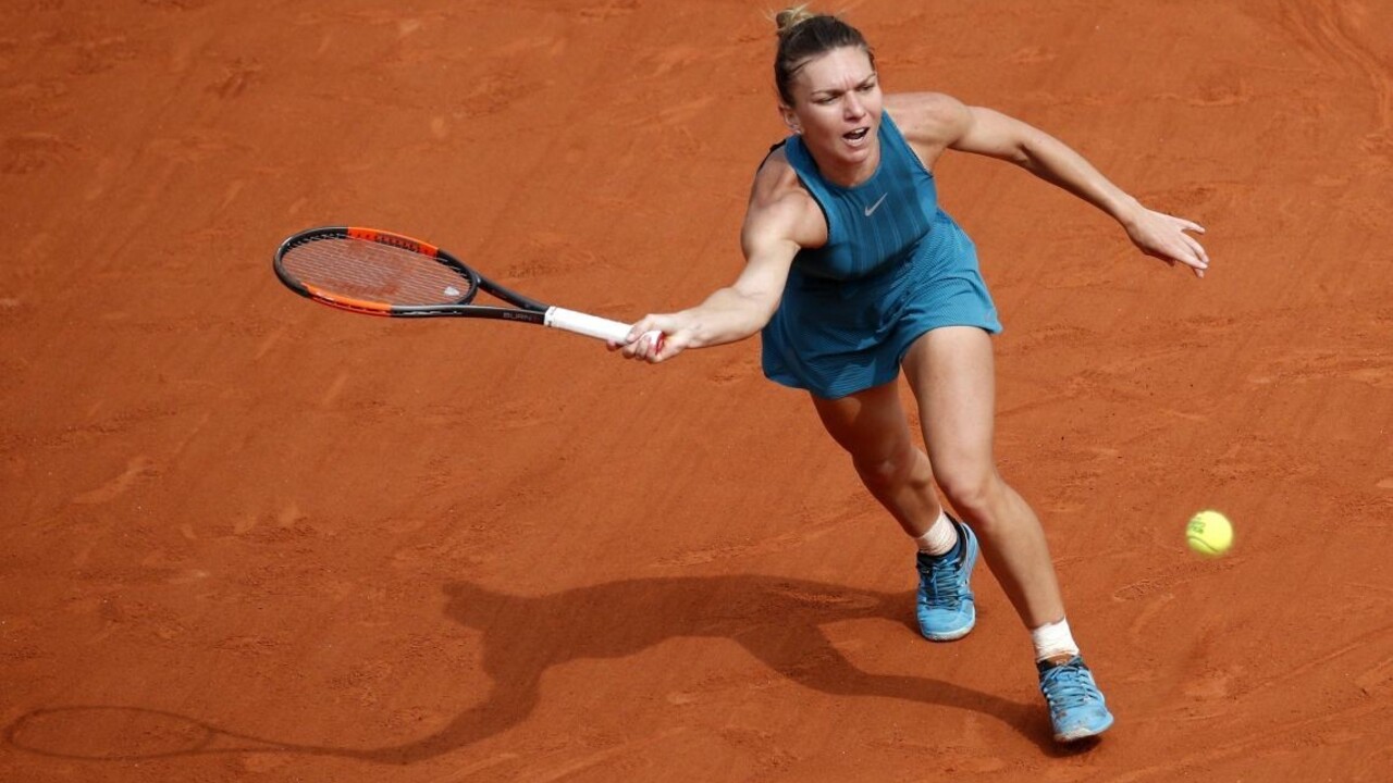 Halepová otočila finále, v Paríži získala prvý grandslamový titul