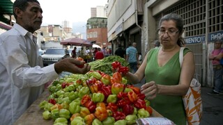 Venezuela kolabuje. Cena tovaru prudko stúpa, inflácia je astronomická