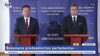 TB. A. Danka a R. Vondráčka po rokovaní predsedníctiev parlamentov
