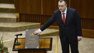 Krajniak už pri transportéroch neútočí, v SNS sú milo prekvapení