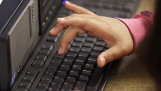 Slovensko čelilo masívnym útokom hackerov, Raši chce účinný boj