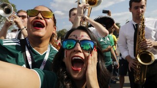 Futbalisti Mexika spôsobili senzáciu, porazili obhajcov titulu