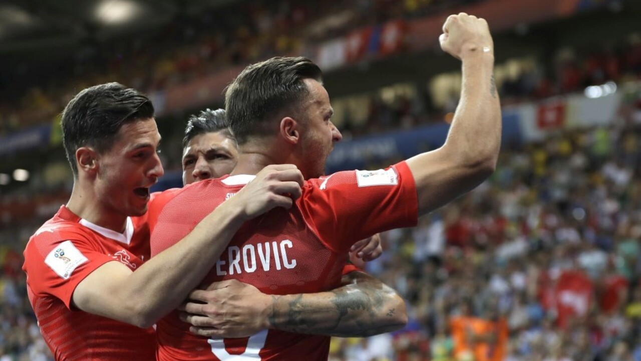 Bojovný výkon, cenná remíza. Švajčiarski futbalisti prekvapili favorita