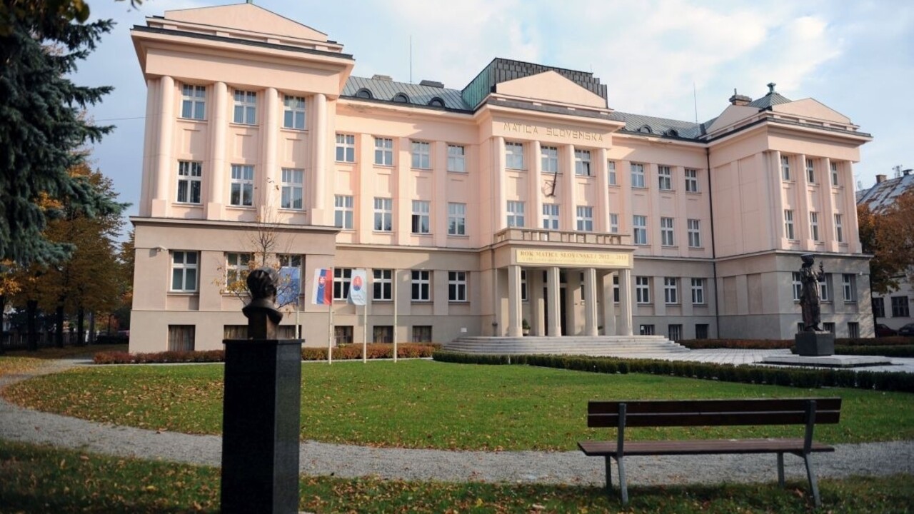 Maticu obvinili zo spolupráce s brancami. Lož a urážka, reaguje