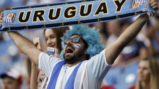 Uruguaj môže spečatiť postup, Španieli narazia na Irán