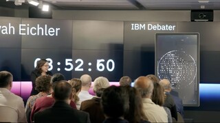 Umelá inteligencia IBM vyhrala v debate nad skúseným rečníkom