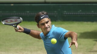 Federer hrá vo finále o veľa, vyzve ho Chorvát Čorič