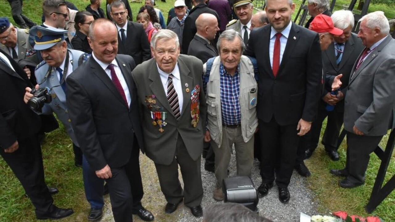 Gajdoš spolu s premiérom vzdali úctu pamiatke obetí v Kališti