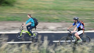 Z áut na bicykel. Ľudí motivujú chodiť do práce na dvoch kolesách
