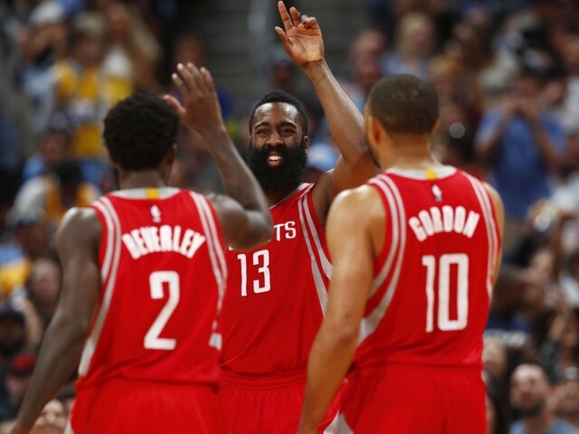 V NBA sa udeľovali ceny, najužitočnejším hráčom sa stal Harden