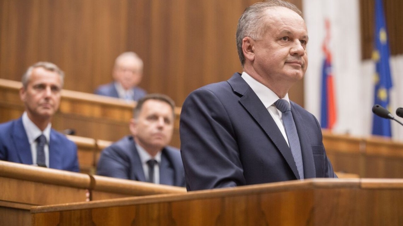 Kiska povedie delegáciu, ktorá sa zaviaže zvýšiť výdavky na obranu