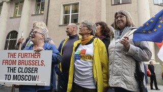 Európska komisia zažaluje Poľsko pre súdnu reformu
