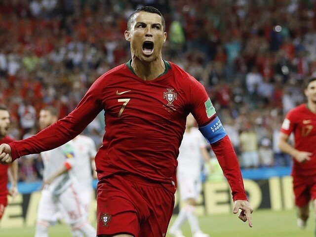 Ronaldo má skončiť v Reale Madrid, mieri do milovaného klubu
