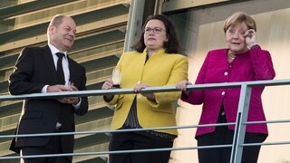 Veľká koalícia sa zhodla v migrácii, sprísni azylovú politiku