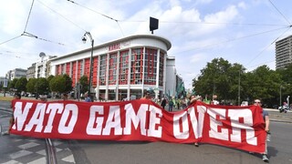 Bruselčania vyšli do ulíc, protestovali proti summitu NATO