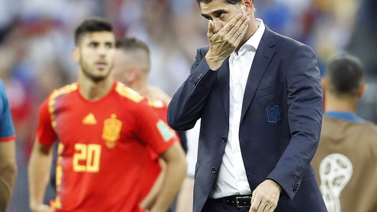 Španieli prepustili futbalového trénera, tím viedol necelý mesiac