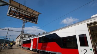 Pri Zvolene rekonštruujú železničnú trať, vlaky nahradia autobusy