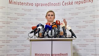 Zeman vymenoval nového ministra spravodlivosti, rezort preberá Kněžínek