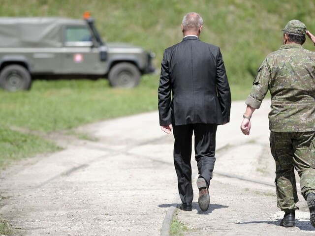 Gajdoš odporúča nákup amerických stíhačiek, o návrhu rozhodne vláda