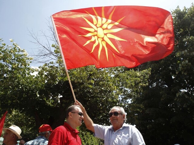 Macedónsko sa môže stať členom NATO. Aliancia má podmienku
