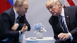 Trump pred summitom s Putinom označil médiá za nepriateľa