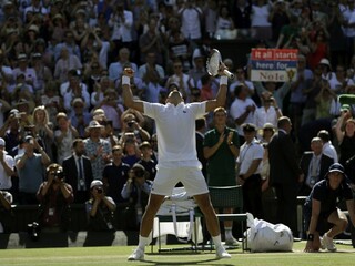 Djokovič sa stal víťazom Wimbledonu, na turnaji uspel už štvrtýkrát