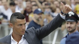 Ronaldo dorazil do Turína, udalosťou žije celé mesto