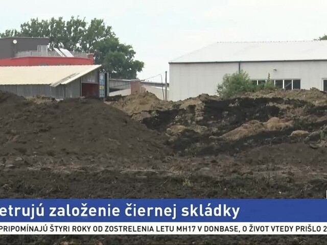 Úrady riešia čiernu skládku, šíri sa z nej prenikavý zápach