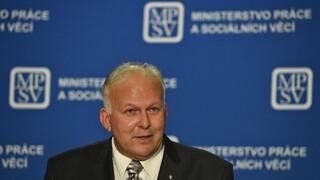 Český minister čelil podozreniam, oznámil svoju rezignáciu