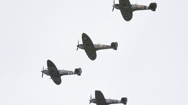 Zomrel najmladší pilot, ktorý ochránil Britániu pred Hitlerom