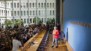 Merkelová sa postavila pred novinárov, hovorila najmä o migrácii