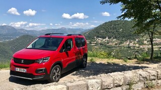 Nový Peugeot Rifter a recept na naše nekvalitné cesty Citroen C4 Cactus