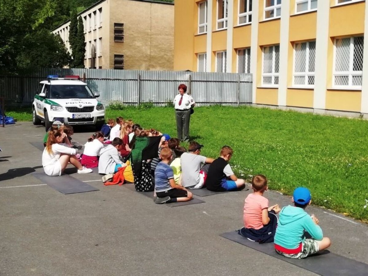 Branná výchova v rozvrhu žiakov nebude, plánujú ju len skvalitniť