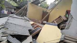 Indonéziu zasiahlo silné zemetrasenie, živel si vyžiadal niekoľko obetí