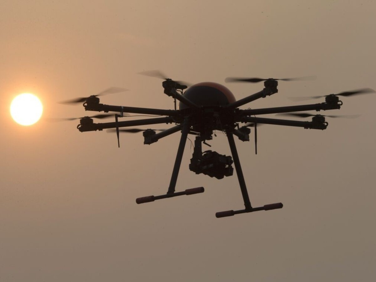 Predaj dronov prudko vzrástol, využívajú ich farmári i elektrárne