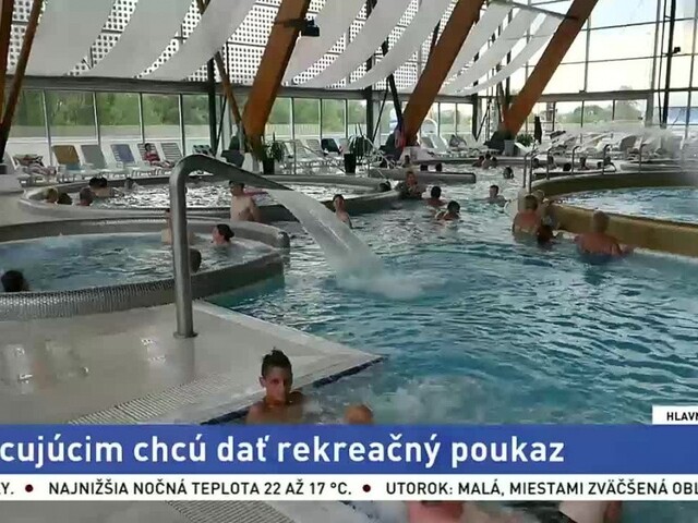 Pracujúcim chcú dať rekreačné poukazy, využiť sa budú dať len na Slovensku