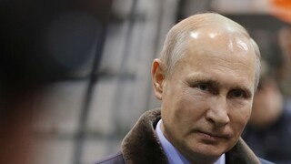 Zverejňujú informácie z okolia Putina, prirovnania k WikiLeaks odmietajú