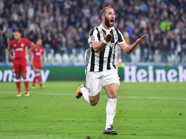 Musí uvoľniť miesto Ronaldovi? Higuaín je na odchode z Turína