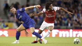 Londýnske derby prilákalo divákov, po penaltách oslavoval Arsenal