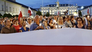 Poľsko odmieta obvinenie EK súvisiace s novelou súdnictva