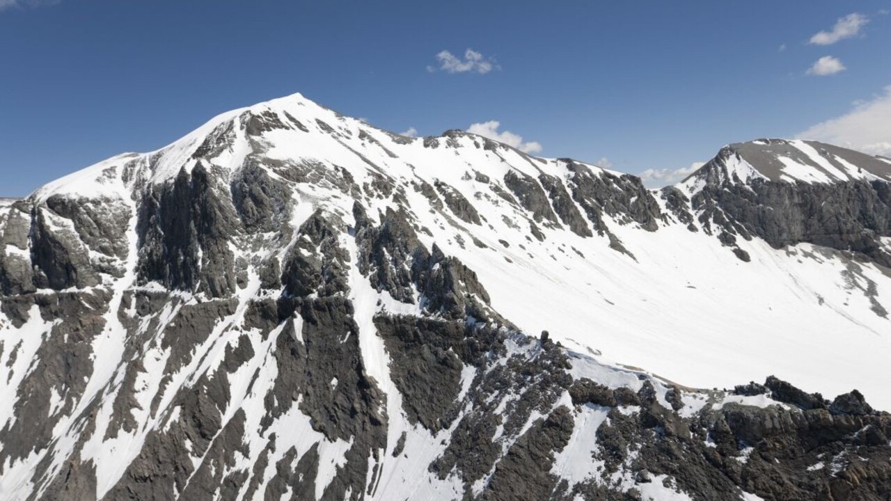 Lietadlo po páde zhorelo, haváriu neprežilo niekoľko ľudí