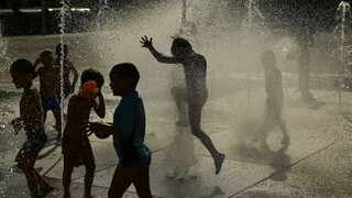 Trópy neustávajú, ohlásili ďalšiu vlnu horúceho vzduchu